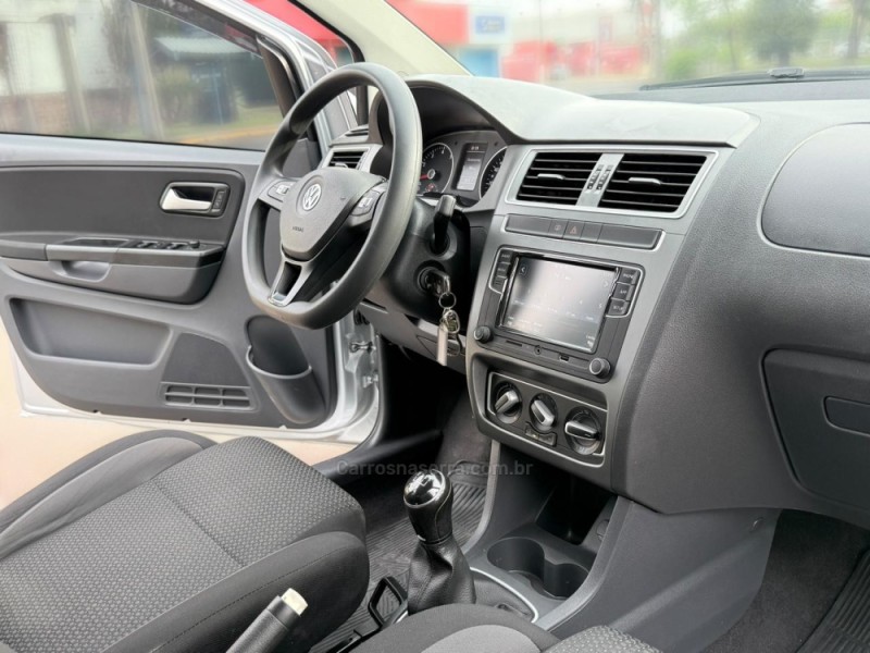 FOX 1.6 CONNECT 8V FLEX 4P MANUAL - 2018 - NOVO HAMBURGO