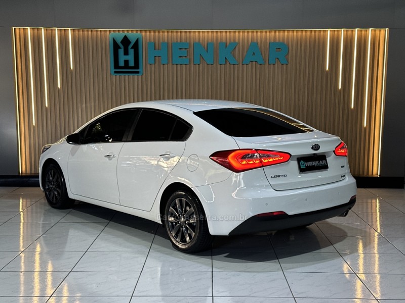 CERATO 1.6 SX3 16V GASOLINA 4P AUTOMÁTICO - 2014 - CAMPO BOM