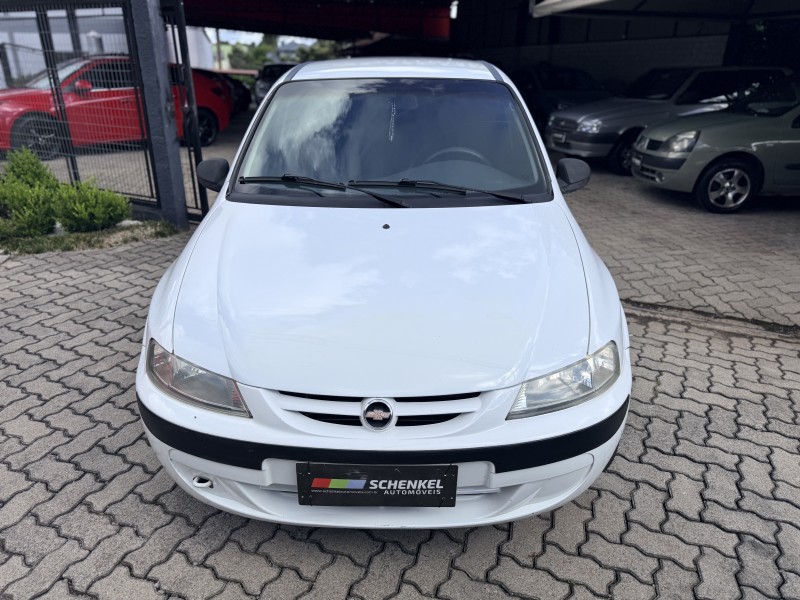 celta 1.4 mpfi spirit 8v gasolina 2p manual 2006 nova petropolis