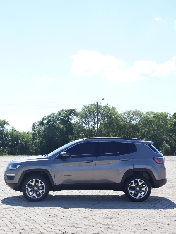 COMPASS 2.0 16V FLEX LONGITUDE AUTOMÁTICO - 2019 - ANTôNIO PRADO