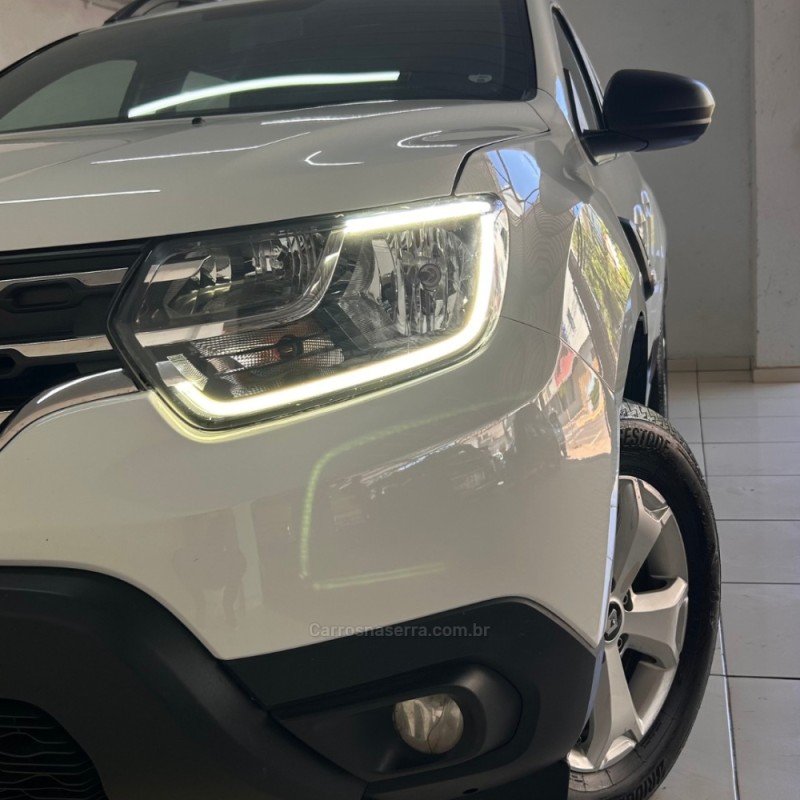 DUSTER 1.6 INTENSE 16V FLEX 4P MANUAL - 2024 - VACARIA