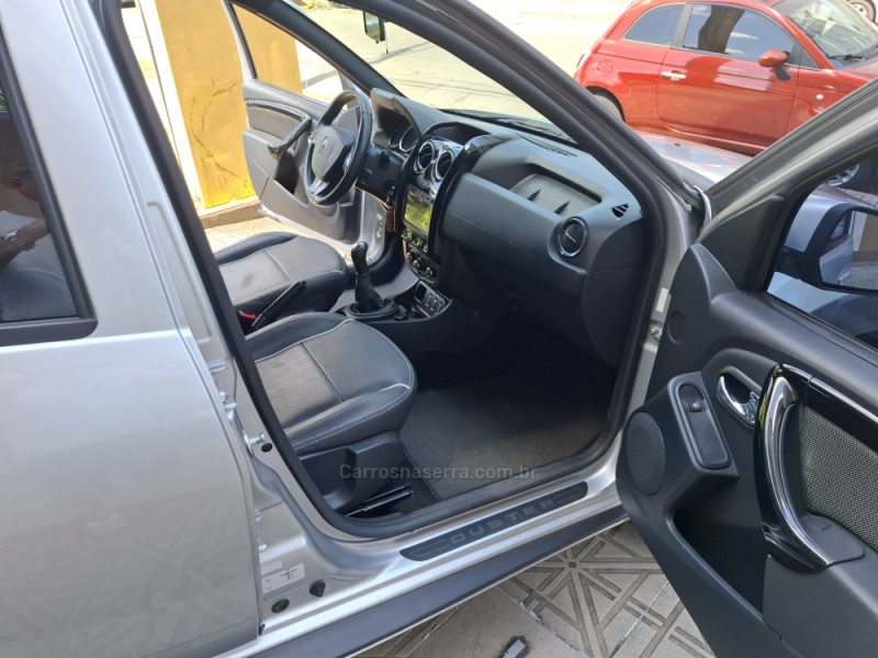 DUSTER OROCH 1.6 16V FLEX DYNAMIQUE 4P MANUAL - 2022 - CAXIAS DO SUL