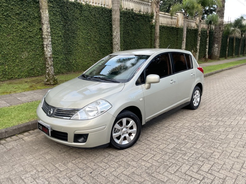 tiida 1.8 s 16v gasolina 4p automatico 2008 caxias do sul