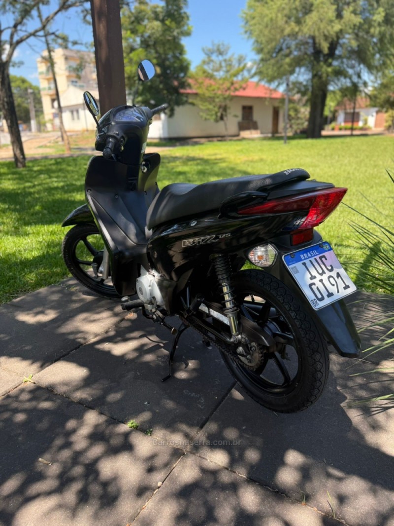 BIZ 125 ES - 2013 - BROCHIER