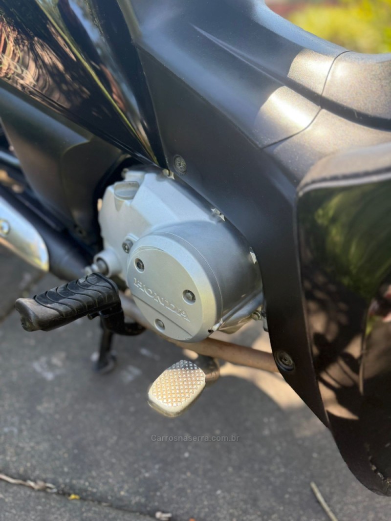 BIZ 125 ES - 2013 - BROCHIER