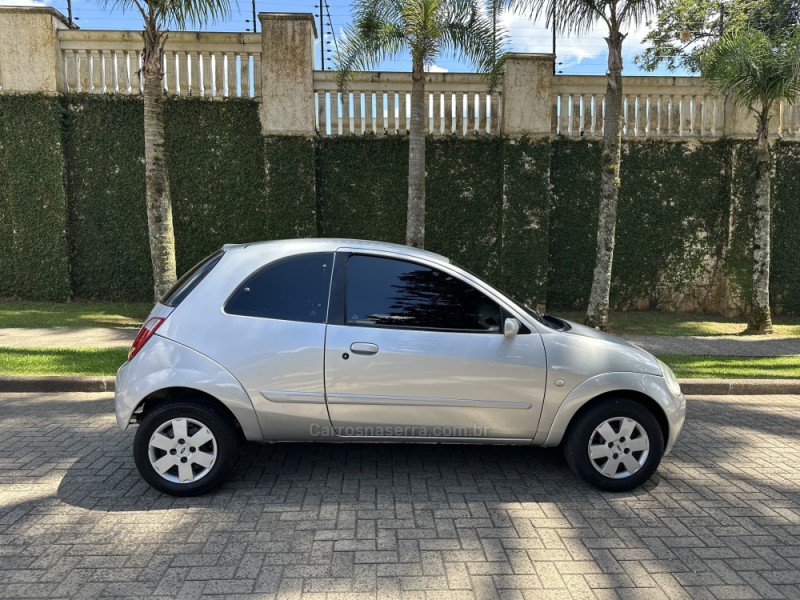 KA 1.0 I 8V GASOLINA 2P MANUAL - 2003 - CAXIAS DO SUL