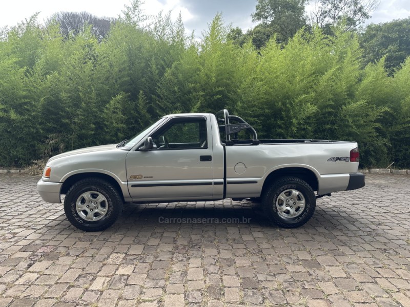 S10 4.3 SFI DLX 4X2 CS V6 12V GASOLINA 2P MANUAL - 1998 - NOVA PRATA