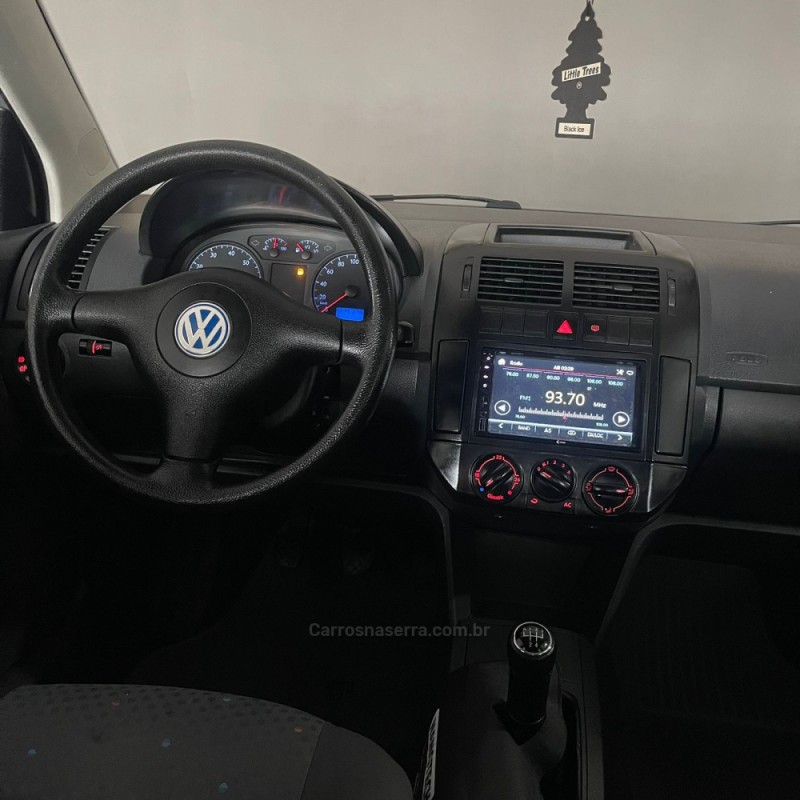 POLO 1.6 MI 8V GASOLINA 4P MANUAL - 2003 - PORTãO