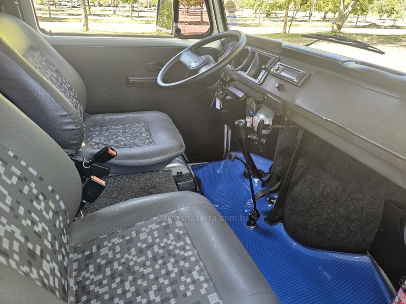 KOMBI 1.4 MI FURGÃO 8V FLEX 3P MANUAL - 2010 - BENTO GONçALVES