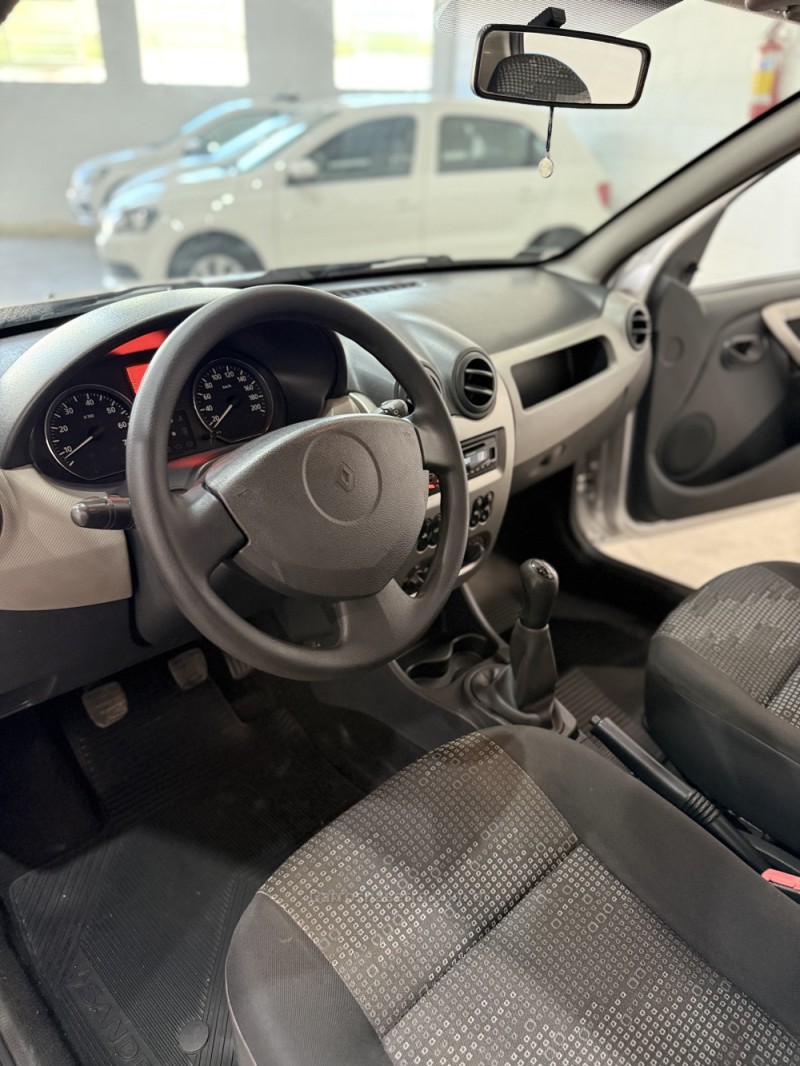 SANDERO 1.6 EXPRESSION 8V FLEX 4P MANUAL - 2010 - ARROIO DO MEIO