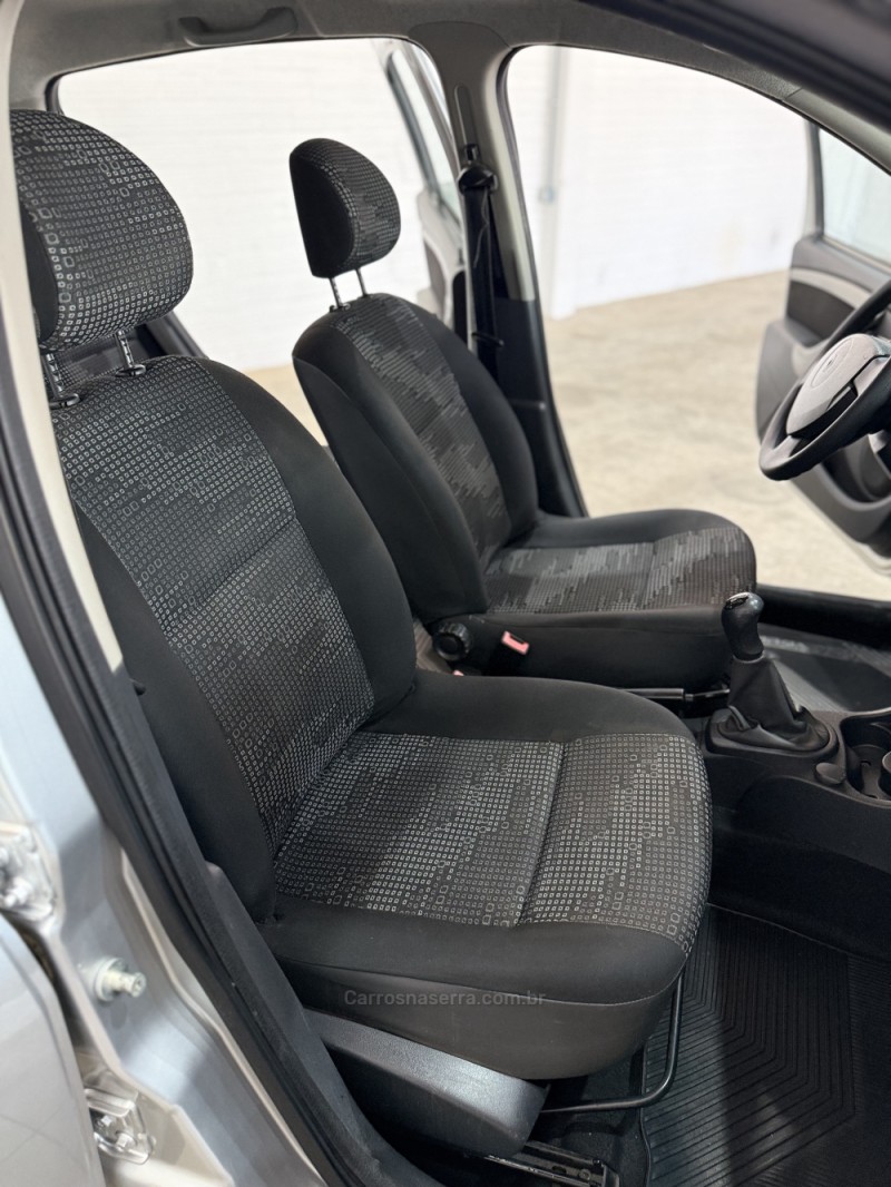 SANDERO 1.6 EXPRESSION 8V FLEX 4P MANUAL - 2010 - ARROIO DO MEIO