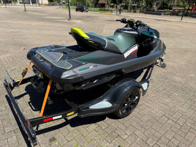 JET SKI RXP-X 300 - 2023 - BROCHIER