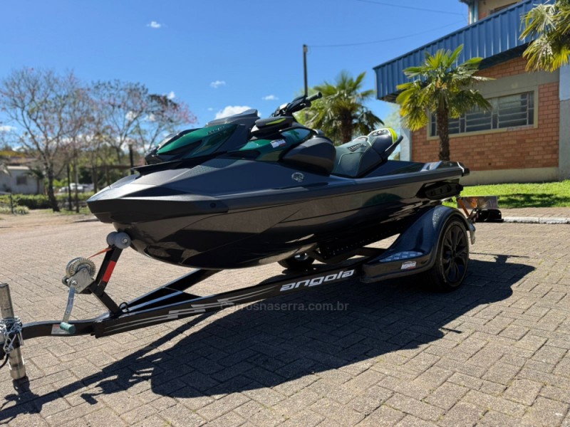 JET SKI RXP-X 300 - 2023 - BROCHIER