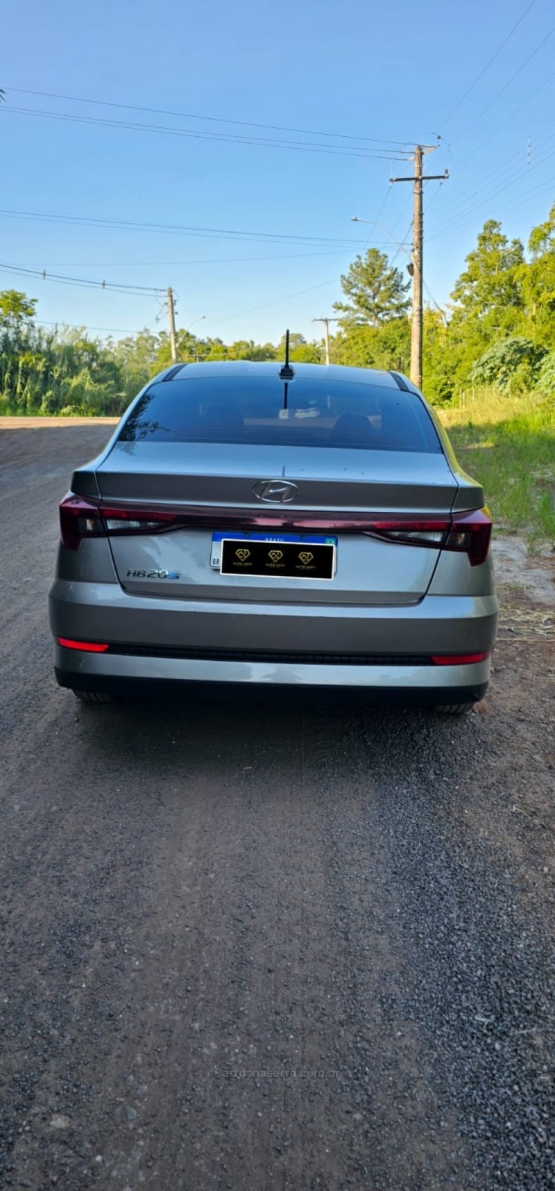 HB20S 1.0 COMFORT PLUS 12V FLEX 4P MANUAL - 2014 - IVOTI