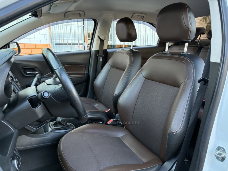 COBALT 1.4 MPFI LTZ 8V FLEX 4P MANUAL - 2019 - VENâNCIO AIRES