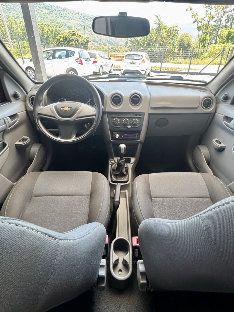 PRISMA 1.4 MPFI LT 8V FLEX 4P MANUAL - 2012 - ENCANTADO