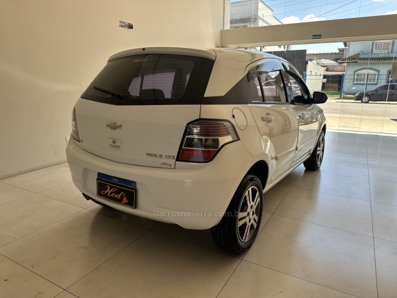 AGILE 1.4 MPFI LTZ 8V FLEX 4P AUTOMATIZADO - 2013 - CANELA