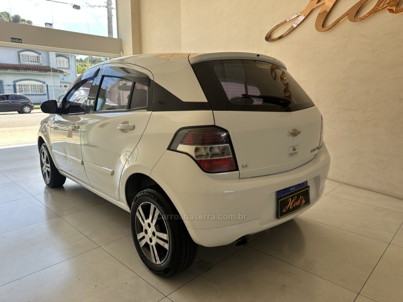 AGILE 1.4 MPFI LTZ 8V FLEX 4P AUTOMATIZADO - 2013 - CANELA