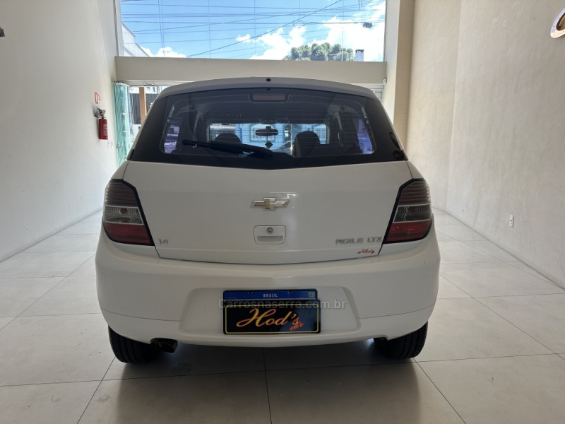 AGILE 1.4 MPFI LTZ 8V FLEX 4P AUTOMATIZADO - 2013 - CANELA