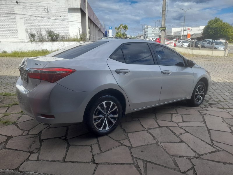COROLLA 1.8 GLI 16V FLEX 4P AUTOMÁTICO - 2017 - CAXIAS DO SUL