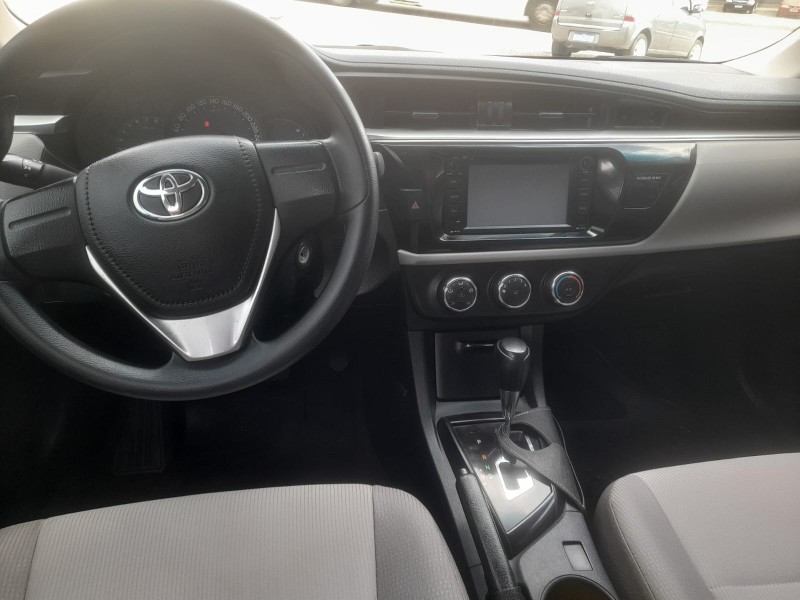 COROLLA 1.8 GLI 16V FLEX 4P AUTOMÁTICO - 2017 - CAXIAS DO SUL