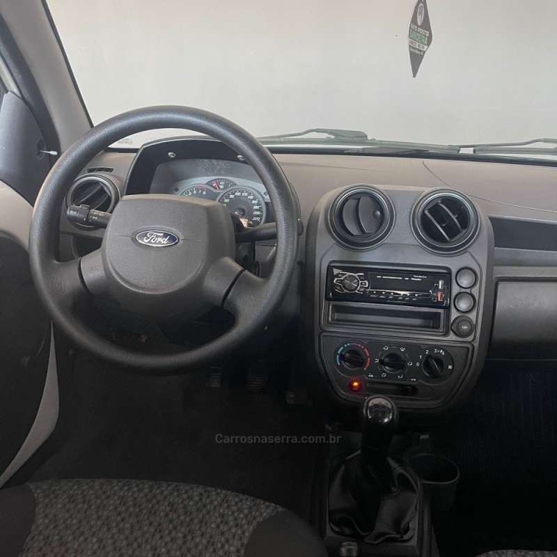 KA 1.0 MPI 8V FLEX 2P MANUAL - 2012 - PORTãO