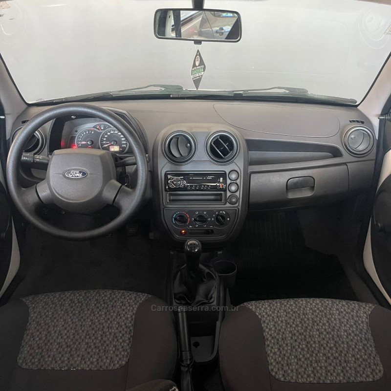KA 1.0 MPI 8V FLEX 2P MANUAL - 2012 - PORTãO