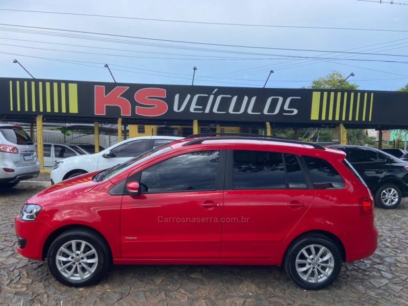 SPACEFOX 1.6 MI TREND 8V FLEX 4P MANUAL - 2014 - DOIS IRMãOS
