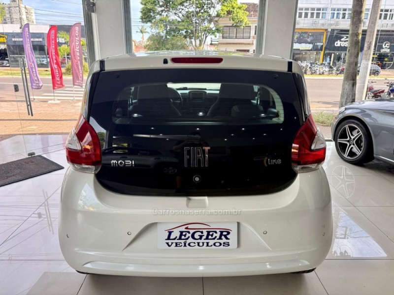 MOBI 1.0 8V EVO FLEX LIKE. ON MANUAL - 2017 - SãO LEOPOLDO