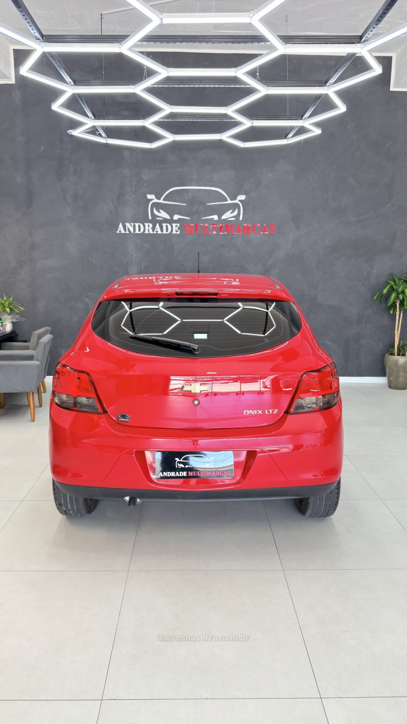 ONIX 1.4 MPFI LTZ 8V FLEX 4P AUTOMÁTICO - 2015 - CAXIAS DO SUL