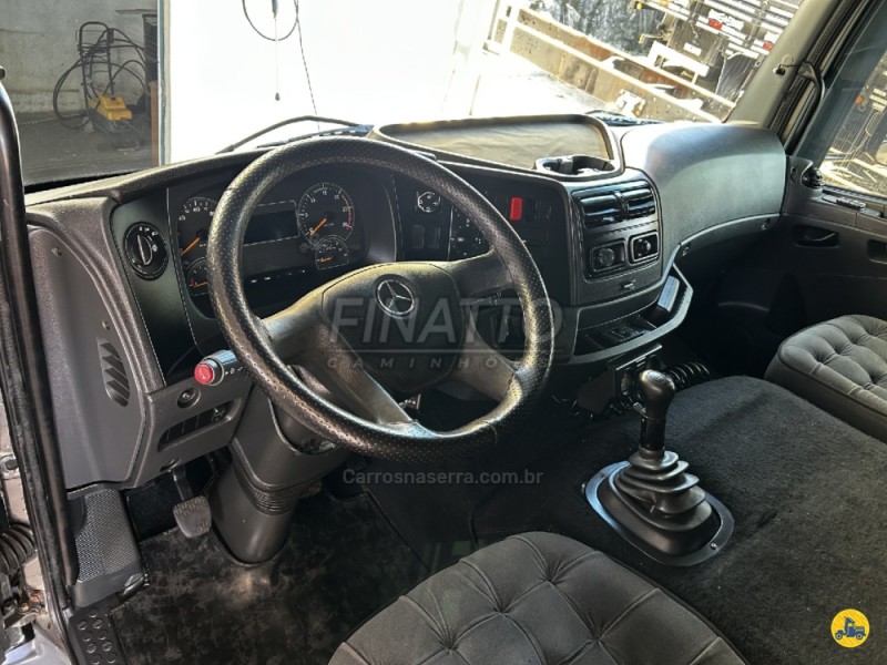 ATEGO 2426 6X2 - 2013 - GARIBALDI