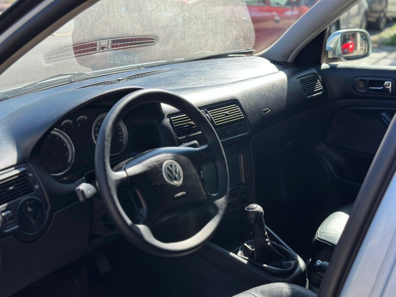 GOLF 1.6 MI GENERATION 8V GASOLINA 4P MANUAL - 2005 - CAXIAS DO SUL