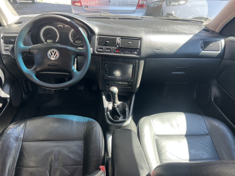 GOLF 1.6 MI GENERATION 8V GASOLINA 4P MANUAL - 2005 - CAXIAS DO SUL