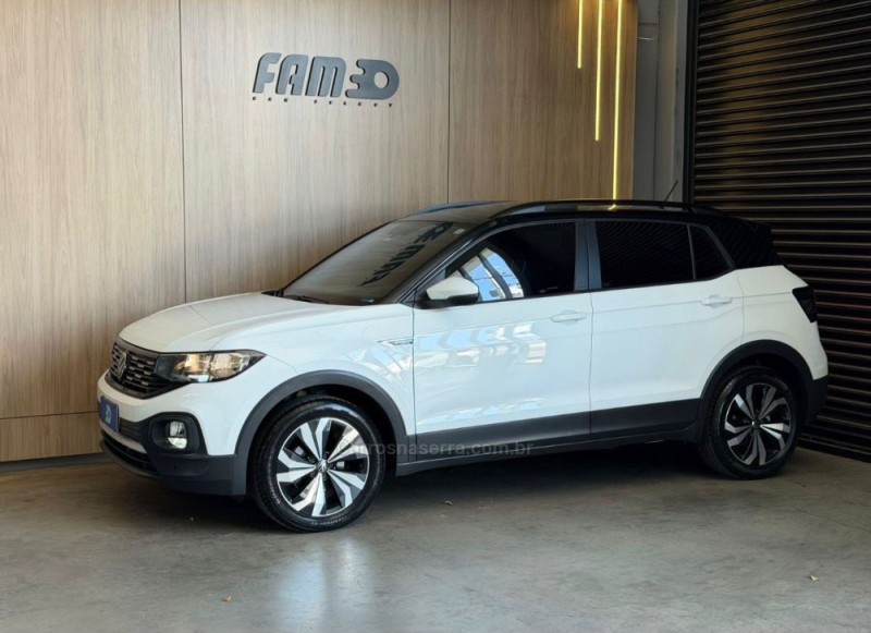 T-CROSS 1.0 COMFORTLINE TSI FLEX 4P AUTOMÁTICO - 2023 - LAJEADO