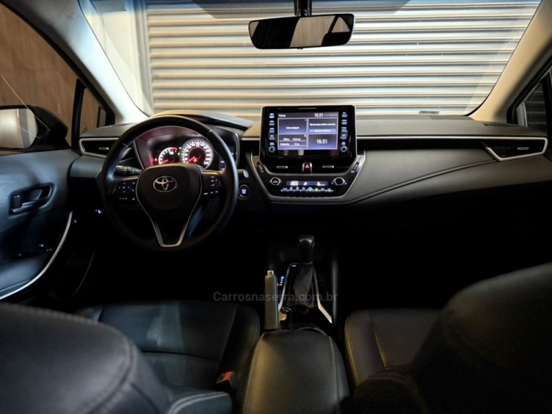 COROLLA 2.0 XEI 16V FLEX 4P AUTOMÁTICO - 2020 - LAJEADO