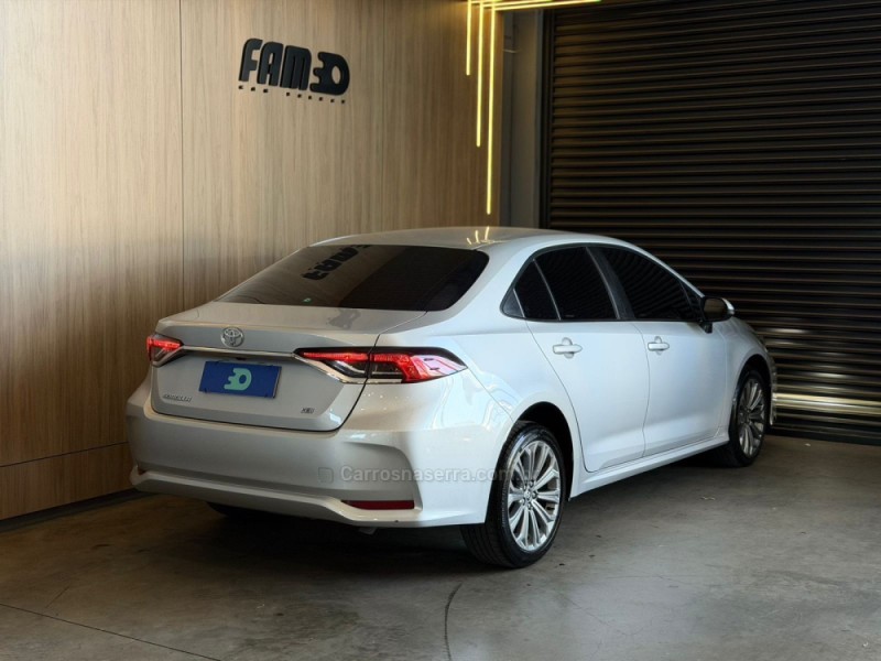 COROLLA 2.0 XEI 16V FLEX 4P AUTOMÁTICO - 2020 - LAJEADO