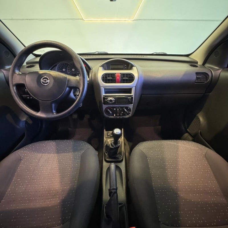 CORSA 1.4 MPFI PREMIUM 8V FLEX 4P MANUAL - 2009 - CAXIAS DO SUL