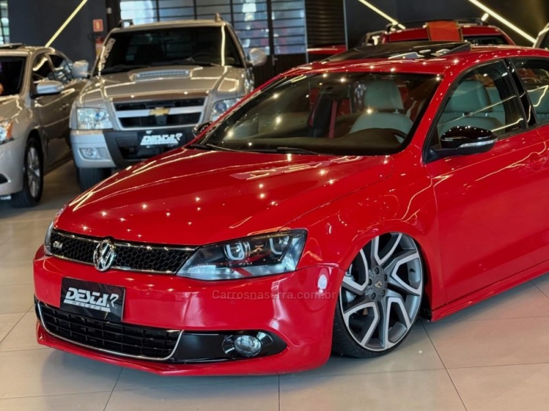 JETTA 2.0 COMFORTLINE FLEX 4P TIPTRONIC - 2013 - NOVO HAMBURGO