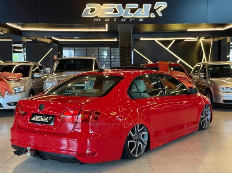 JETTA 2.0 COMFORTLINE FLEX 4P TIPTRONIC - 2013 - NOVO HAMBURGO