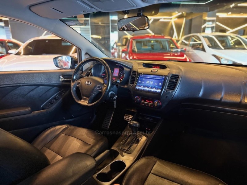 CERATO 1.6 SX3 16V FLEX 4P AUTOMÁTICO - 2014 - NOVO HAMBURGO