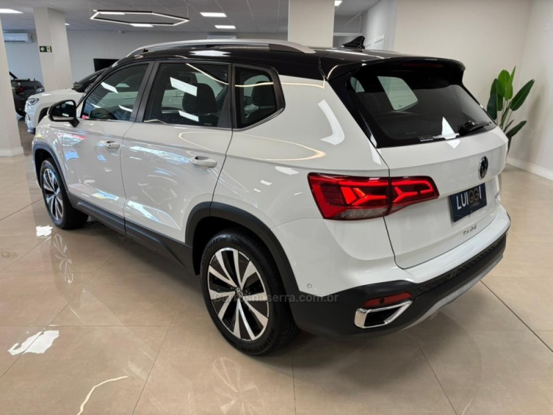 TAOS 1.4 16V HIGHLINE TSI FLEX 4P AUTOMÁTICO - 2023 - CARLOS BARBOSA