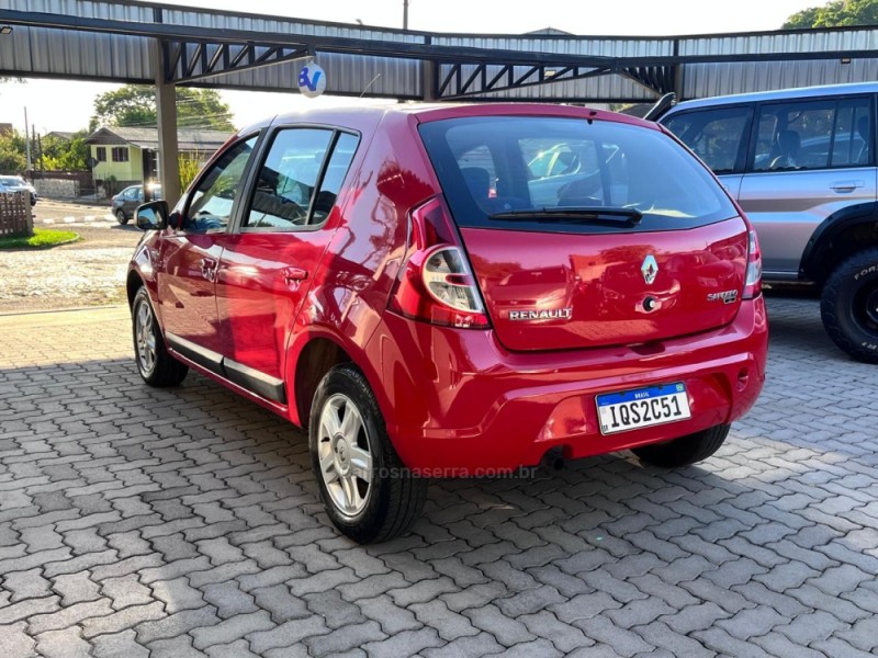 SANDERO 1.6 PRIVILÉGE 16V FLEX 4P MANUAL - 2010 - MONTENEGRO