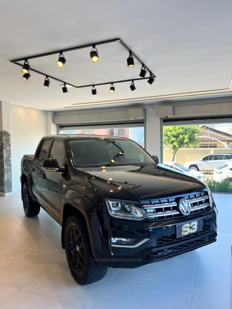 AMAROK 3.0 V6 TDI HIGHLINE CD DIESEL 4MOTION AUTOMÁTICO - 2019 - CAXIAS DO SUL