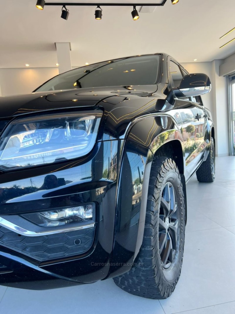 AMAROK 3.0 V6 TDI HIGHLINE CD DIESEL 4MOTION AUTOMÁTICO - 2019 - CAXIAS DO SUL