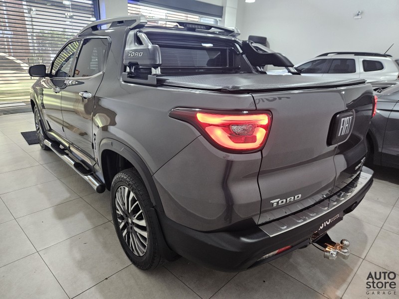 TORO 2.0 16V TURBO DIESEL RANCH AT 4X4 AUTOMÁTICO - 2025 - CAXIAS DO SUL
