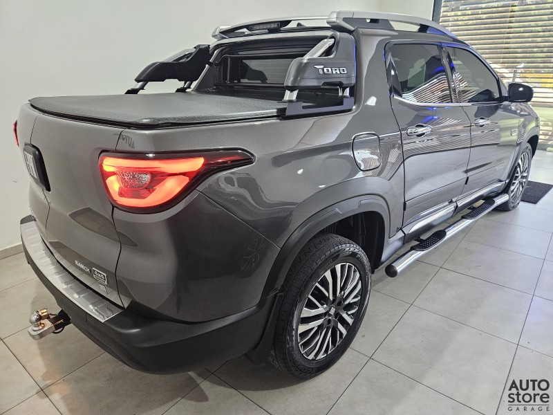 TORO 2.0 16V TURBO DIESEL RANCH AT 4X4 AUTOMÁTICO - 2025 - CAXIAS DO SUL