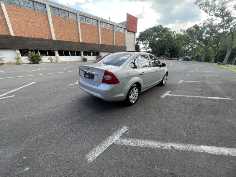 FOCUS 2.0 GHIA 16V FLEX 4P MANUAL - 2009 - BENTO GONçALVES