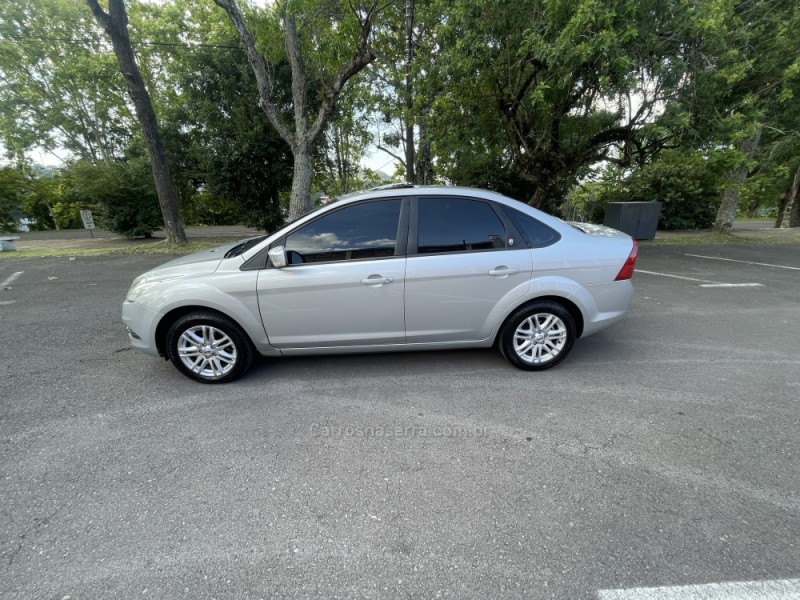 FOCUS 2.0 GHIA 16V FLEX 4P MANUAL - 2009 - BENTO GONçALVES