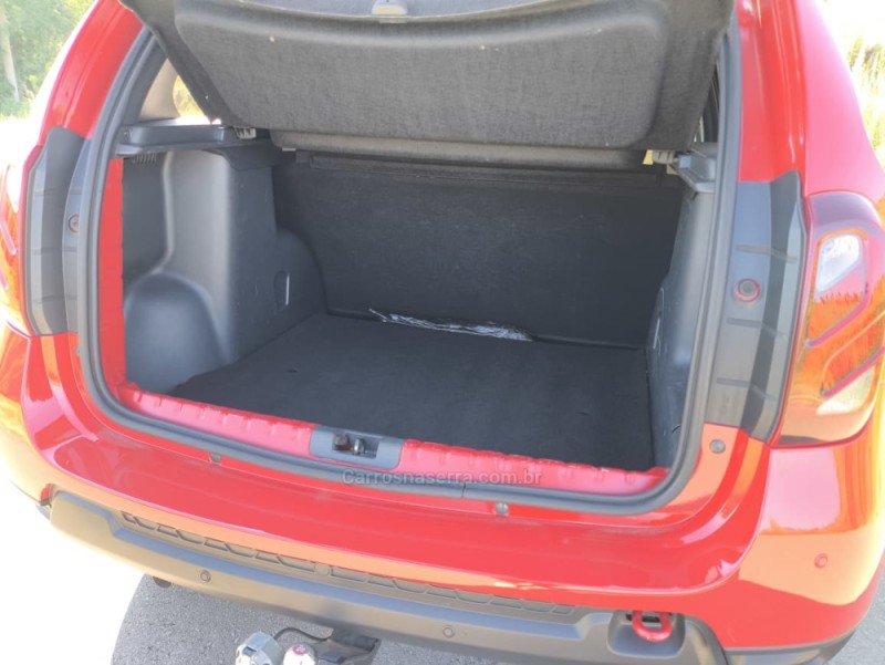 DUSTER 1.6 EXPRESSION 4X2 16V FLEX 4P MANUAL - 2017 - CAXIAS DO SUL