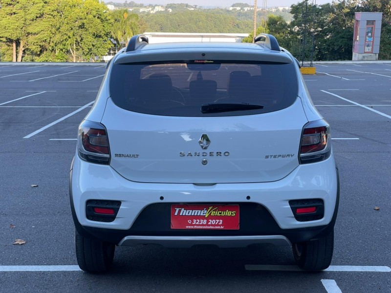 SANDERO 1.6 STEPWAY 8V FLEX 4P MANUAL - 2015 - CAXIAS DO SUL